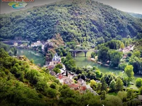 Child-friendly pleasant chalet with pool & terrace | Pets are welcome - Image 3