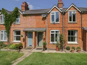 Cottage with garden | Dogs allowed - Image 2