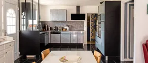 Holiday home with barbeque, garden & terrace | Garden view - Image 4