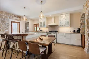 Villa with garden, BBQ & terrace - Image 4