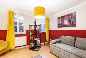 Apartment with garden | Garden view - Image 3