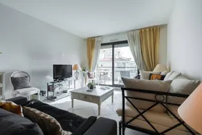 Apartment with terrace & garden | Garden view - Image 4