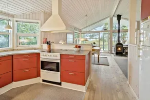 Wonderful house with terrace & BBQ | Sea view | Next to the beach - Image 4