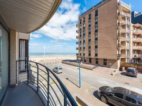 Apartment in Koksijde for 5 people with 2 rooms Ref. 607610 - Image 2
