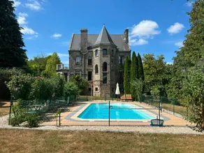 Fantastica villa totalmente attrezzata con terrazza, piscina e barbecue | Vista sul giardino | Adatta per il telelavoro - Image 2