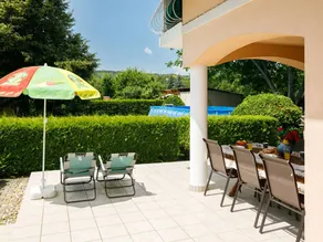 Fully equipped holiday home with private pool, terrace & barbecue - Image 3