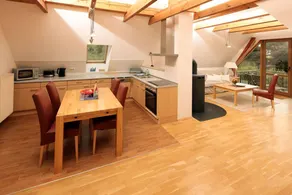 Ferienwohnung "Altes Kapitänshaus 2" - im Dachgeschoss ca.80 m² für 2-4 Personen - Image 4