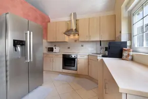 Apartment 'Guest Suite with Sauna' with Private Terrace, Wi-Fi and Air Conditioning - Image 5