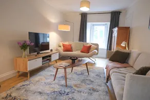 Fully equipped holiday home with BBQ, garden & terrace | Pet-friendly - Image 3