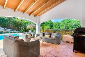 Child-friendly villa with private pool, garden & BBQ | Mountain view - Image 2