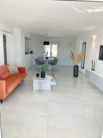 Merveilleux appartement de vacances convivial et familial avec jardin et terrasse | Vue plage | Plage à proximité - Image 3
