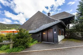 Family-friendly lovely apartment with BBQ, sauna & terrace | Mountain view - Image 2
