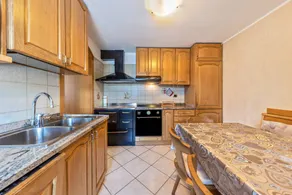 Holiday Accommodation \"Appartamento Pisani\" with Balcony and Wi-Fi - Image 3