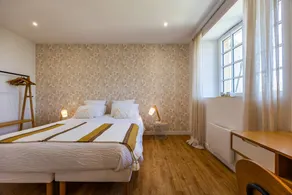 Family-oriented B&B with pool, garden & terrace - Image 4