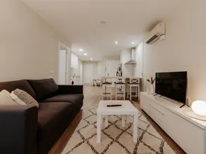 Central Renovated Apartment with Wi-Fi in Logroño - Image 4