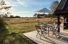 Child-friendly house with barbeque, garden & terrace - Image 2