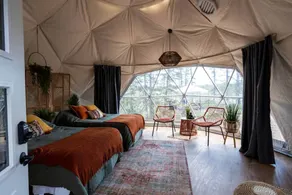 Reconnect with Nature in Style: Riverside Dome Retreat in Alberta's Serene Setting - Image 2