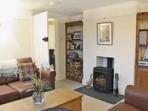 Penhill Farm Cottage - Image 3