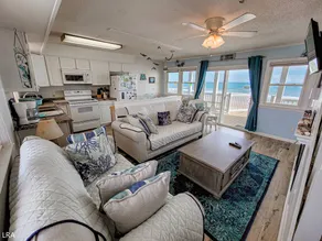 Beach House - Image 3