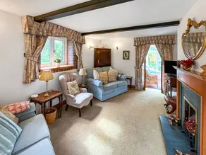 Cottage with garden | River view - Image 4