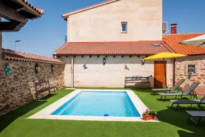 Ferienhaus mit Garten, Terrasse und Grill | Gartenblick - Image 2