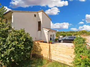 Flat with barbecue & terrace - Image 4
