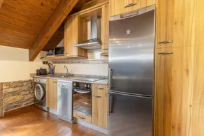 Holiday home with barbecue & garden | Mountain view - Image 2