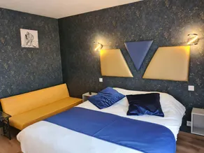 Gîte avec jardin, piscine privée et terrasse - Image 2