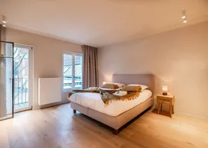 Romantic Getaway With Terrace in Ghent - Image 3