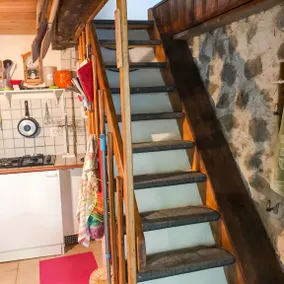Charming House in Vezac with Mountain View - Image 3