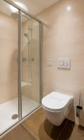 Aparthotel with sauna, BBQ & hot tub - Image 4