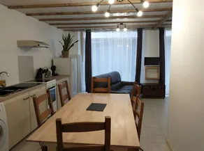 Apartment 'Gite Le Saint Nicolas' with Mountain View, Shared Terrace and Wi-Fi - Image 2