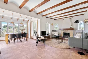 Villa with barbecue, terrace & private pool | Mountain view - Image 4