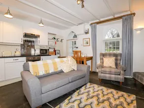 Cottage with garden | Pets allowed - Image 4