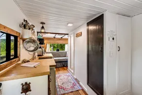 Gorgeous Caravan Glamping Escape for Four in Dover, Ohio - Image 2