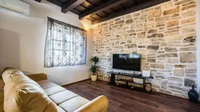 Fully equipped house with barbecue, terrace & pool | Next to the beach | Dogs allowed - Image 3