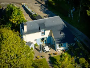 Gite with BBQ, terrace & garden - Image 5