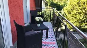 Appartamento con piscina, barbecue e giardino | Vista sul giardino | Ideale per lavorare da remoto - Image 4