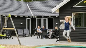 Children-friendly holiday home with sauna, garden & private pool | Pet-friendly - Image 5
