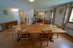 Flat with heated pool - Image 5