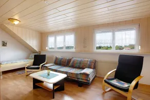 Apartment with garden & fast internet - Image 4