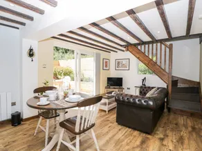 Cottage with garden - Image 5
