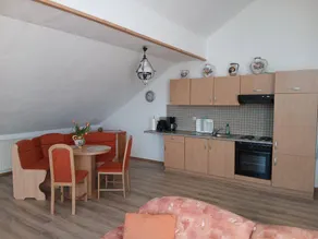 Holiday apartment with barbecue, terrace & garden | Mountain view - Image 4
