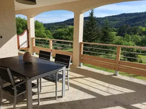 Fully equipped pleasant gite with garden & terrace - Image 5