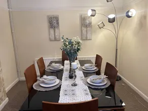 Agréable maison adaptée aux familles avec jardin - Image 3