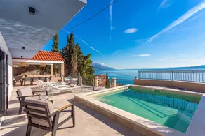 Fully equipped villa with terrace, garden & BBQ | Sea view - Image 2