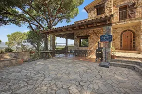 Fully equipped beautiful holiday home with terrace, pool & garden | Mountain view | Pet-friendly - Image 3
