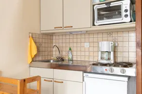 Agréable maison adaptée aux familles avec barbecue, jardin et piscine chauffée | Vue mer | À côté de la plage | Avec animaux autorisés - Image 5