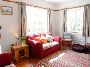 Cottage with garden | Water view - Image 4
