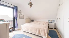 Wonderful Holiday Apartment With Great Balcony - Image 3